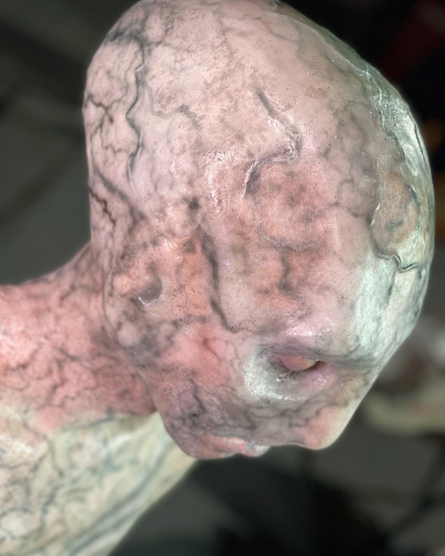 An Alien character that Dzhuliia Melnik realized in five days, with the help of her assistants Maryna Stepanyuk and the_artist_ka.