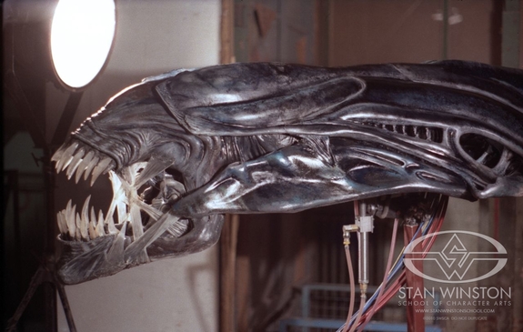 A behind-the-scenes shot of the Alien Queen head built by Stan Winston Studio&nbsp;for Aliens&nbsp;using elastic condoms for the membranes at the sides of the mouth. Image courtesy Stan Winston Studio Archives.