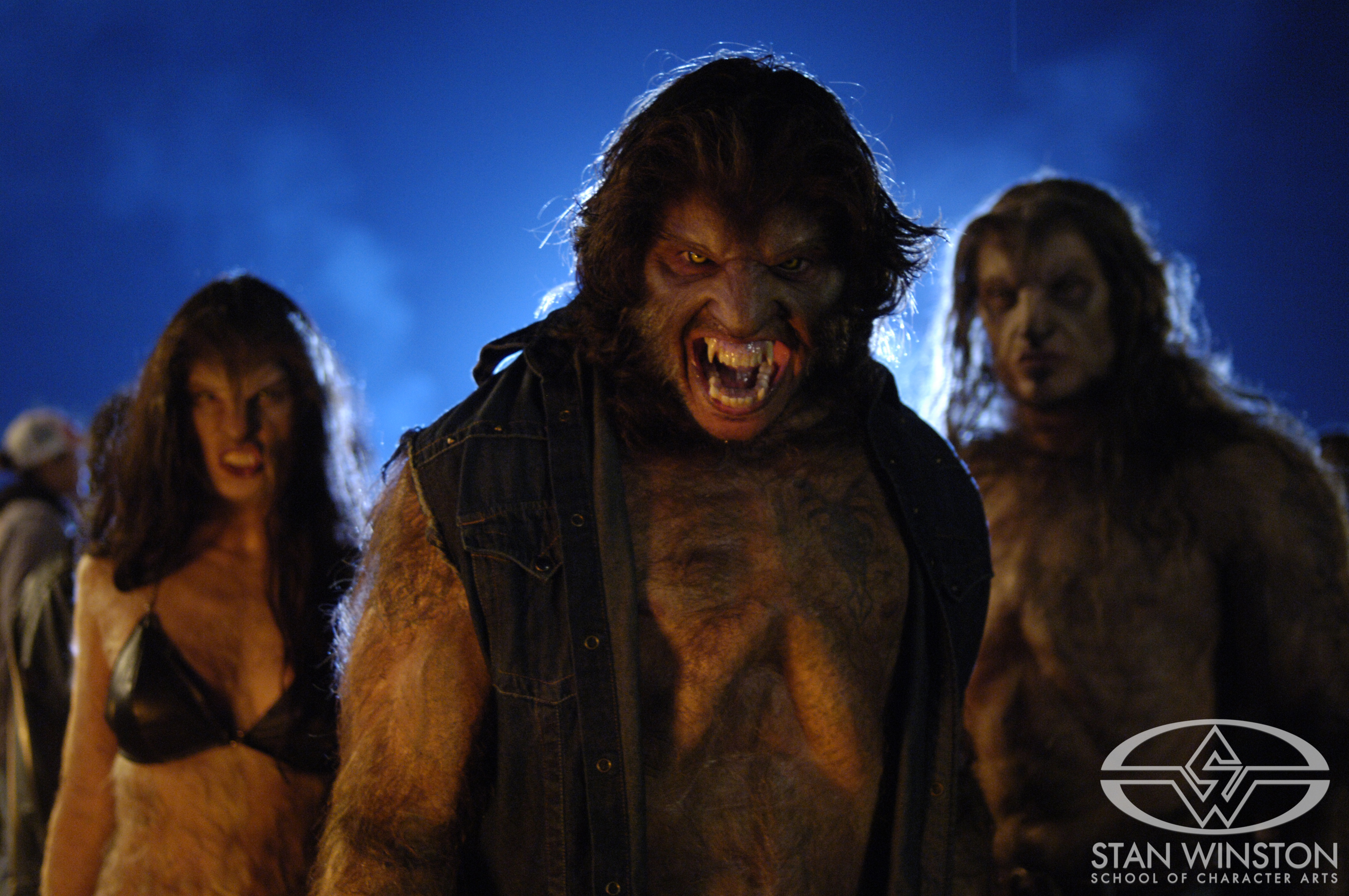 Natassia Malthe as Sonja, Jason Behr as Varek, and Kim Coates as Zo on the set of Skinwalkers (2006).