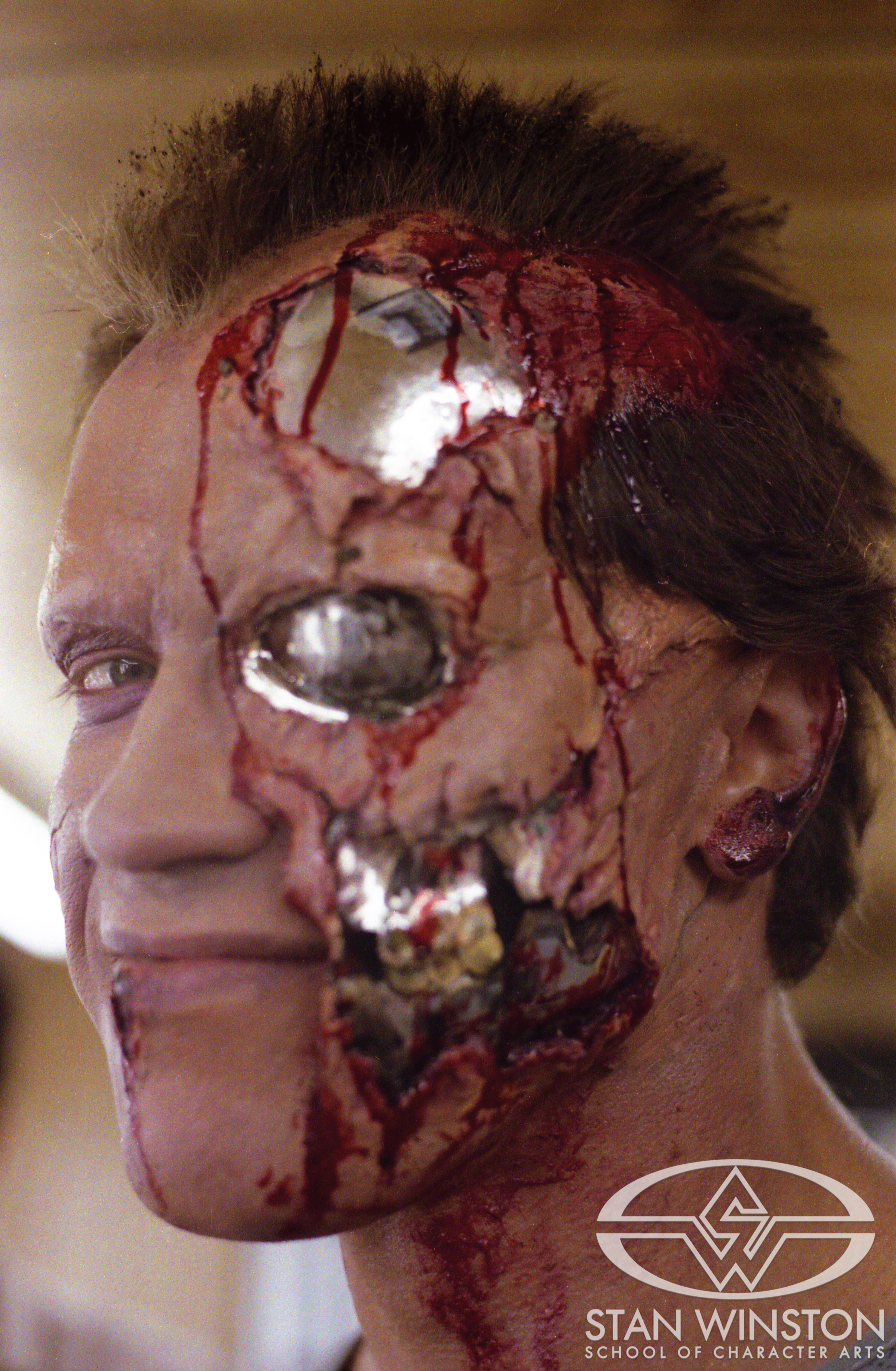 Arnold Schwarzenegger wearing the&nbsp;deterioration makeup.